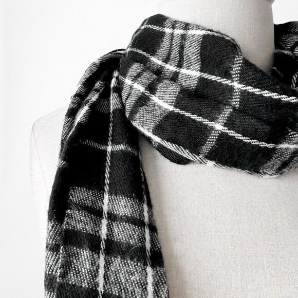 Vintage Pierre Cardin Black Gray Plaid Checkered Print Fringe Scarf - Picture 5 of 6